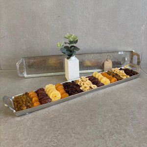 ⁦מגד מתכת עם פירות יבשים⁩ – תמונה ⁦2⁩