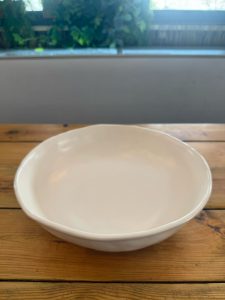 ⁦קערה לבנה גדולה מקרמיקה⁩ – תמונה ⁦6⁩