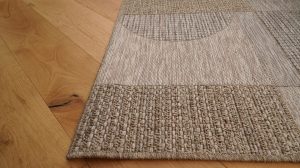 שטיח אורי גאומטרי