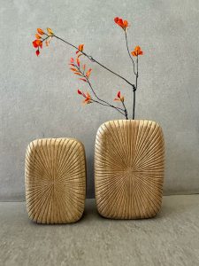 ⁦אגרטל עץ מחורץ טבעי⁩ – תמונה ⁦5⁩