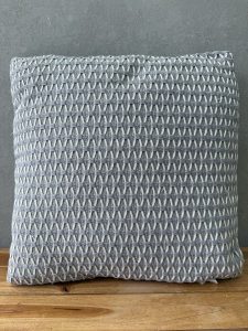 כרית עידו - אפור