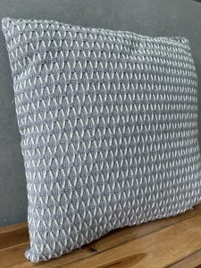 ⁦כרית עידו - אפור⁩ – תמונה ⁦3⁩