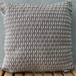 כרית עידו - חום