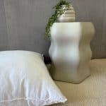 שולחן צד חישוקים אבן