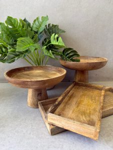 ⁦מגש עץ עגול על רגל⁩ – תמונה ⁦5⁩