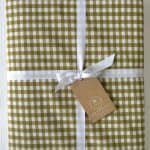 מפת שולחן משבצות - ירוק זית