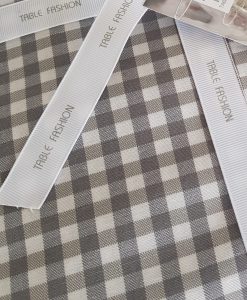 ⁦מפת שולחן משבצות - אפור⁩ – תמונה ⁦4⁩