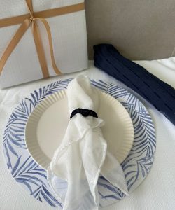 ⁦סט סידור שולחן - נגיעות כחול⁩ – תמונה ⁦6⁩