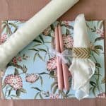 סט סידור שולחן - פרחוני ורוד