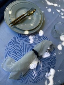 ⁦סט סידור שולחן - נגיעות כחול⁩ – תמונה ⁦10⁩