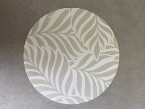 ⁦סט 4 יח' פלייסמנט PVC - עלים בז'⁩ – תמונה ⁦5⁩