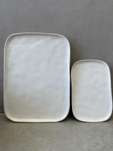 צלחת/מגש קרמיקה מלבני לבן