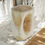 שולחן עץ חלול