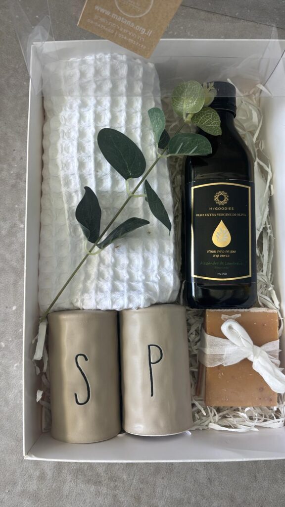 ⁦מארז מתנה אוליב⁩ – תמונה ⁦2⁩