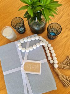 ⁦מפה חגיגית דמוי פשתן - צבע כחול ג'ינס⁩ – תמונה ⁦7⁩