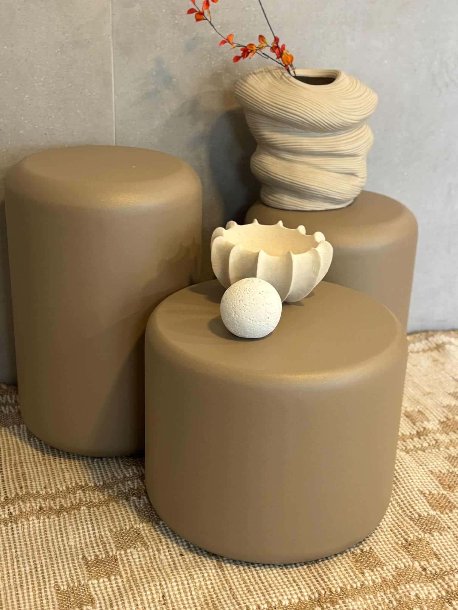 שולחן קפה עגול צבע קפה (1) שולחן גוון קפה – תמונה 1