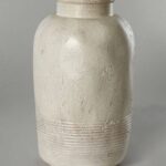 כד אופווייט במראה עתיק