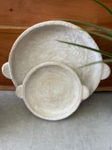 מגש חרס עם ידיות