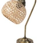 מנורת שולחן אהיל רטאן