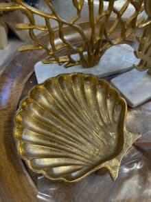 ⁦צלוחית צדף זהב⁩ – תמונה ⁦2⁩