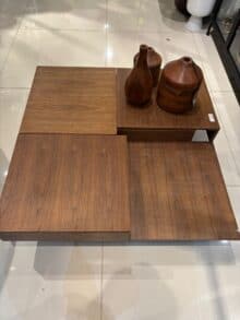 ⁦שולחן סלון מעוצב מעץ עם מגירות נפתחות⁩ – תמונה ⁦6⁩