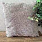 כרית פסטל אפור בהיר