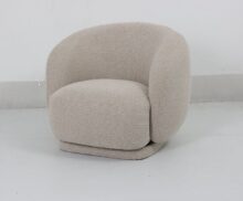 ⁦כורסה מסתובבת - בז'⁩ – תמונה ⁦2⁩