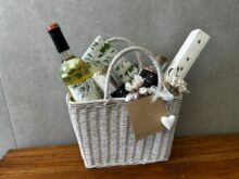 ⁦מארז חנוכה יסמין⁩ – תמונה ⁦3⁩