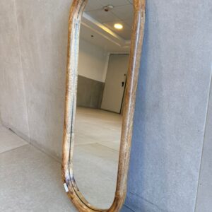 מראה אובלית עץ לקיר