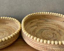 ⁦מגש סלסלת קש חרוזי עץ⁩ – תמונה ⁦6⁩